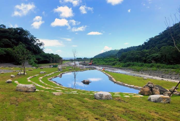 01_10_大礁溪橋上游200公尺處大礁溪左岸綠美化場地_高灘地造景