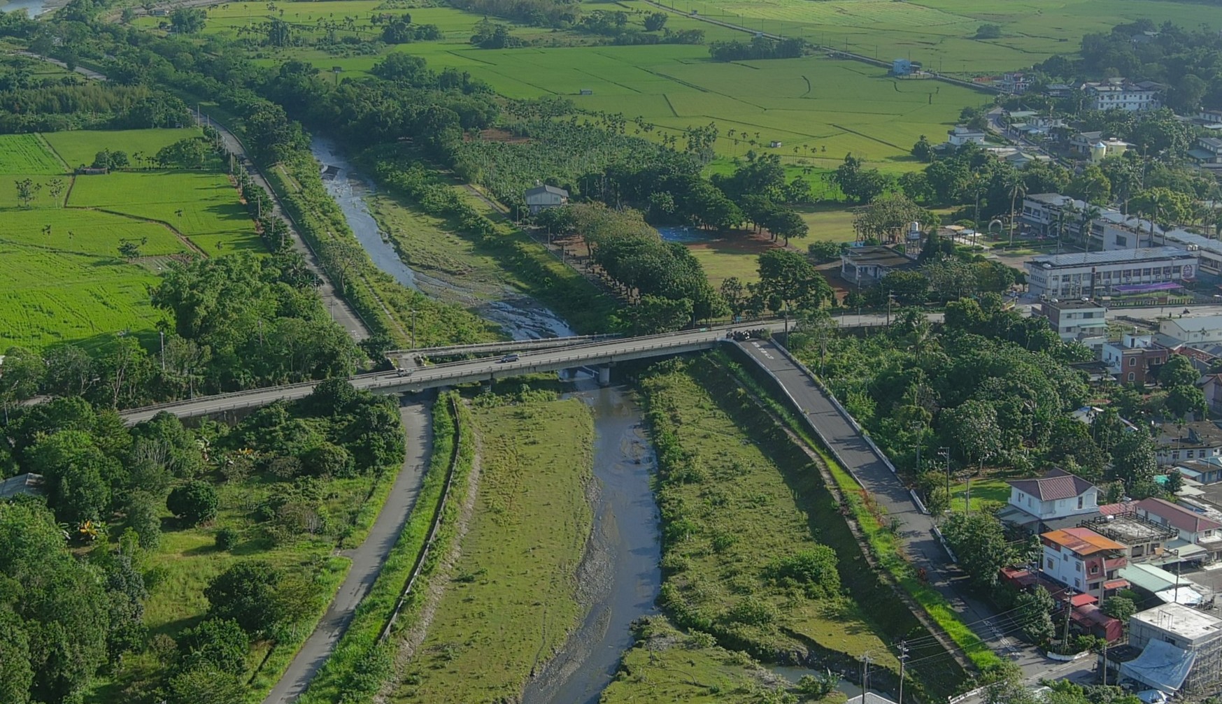馬佛溪富田橋