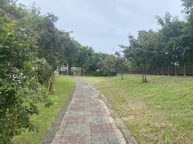 02_04_苗栗縣南庄鄉中港溪支流南庄溪4座堤防綠美化場地_步道