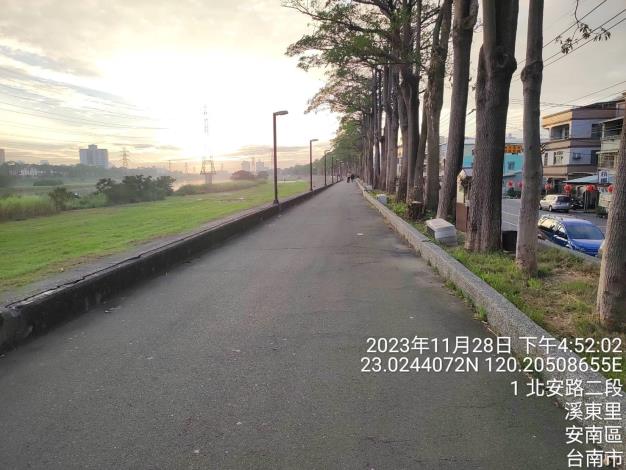 06_04_鹽水溪右岸溪心寮堤防(溪東里範圍)堤後步道