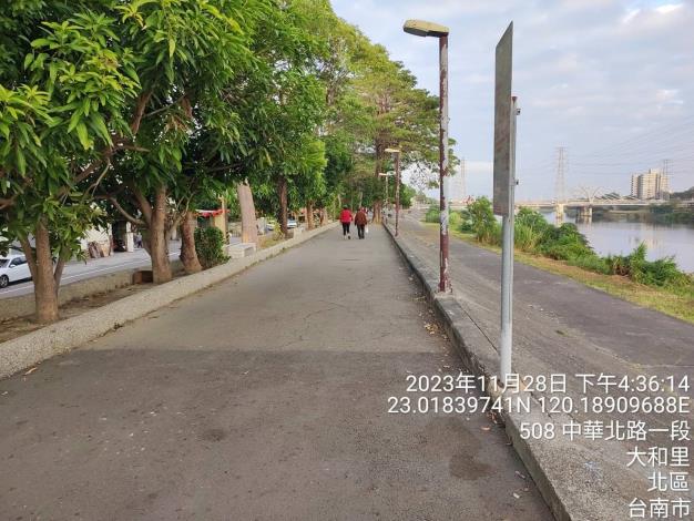 06_03_O_鹽水溪右岸溪心寮堤防(幸福里範圍)步道