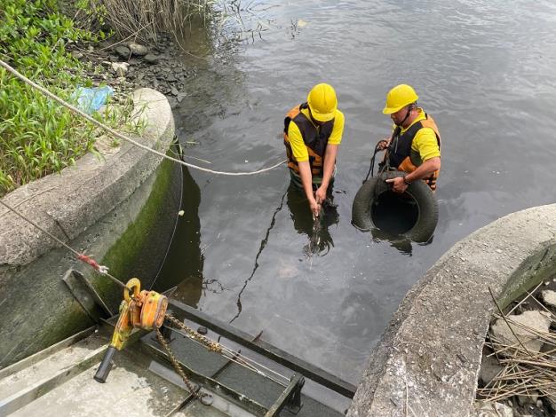 5楊柳颱風來勢洶洶 經濟部長指示做好防汛整備-一河分署錦眾排水門功能測試