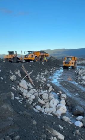 3水利署連夜搶險　成功疏導馬太鞍溪水改道