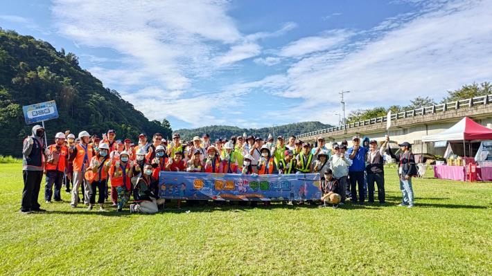 響應國際淨灘日，淨溪淨溪，守護溪望
