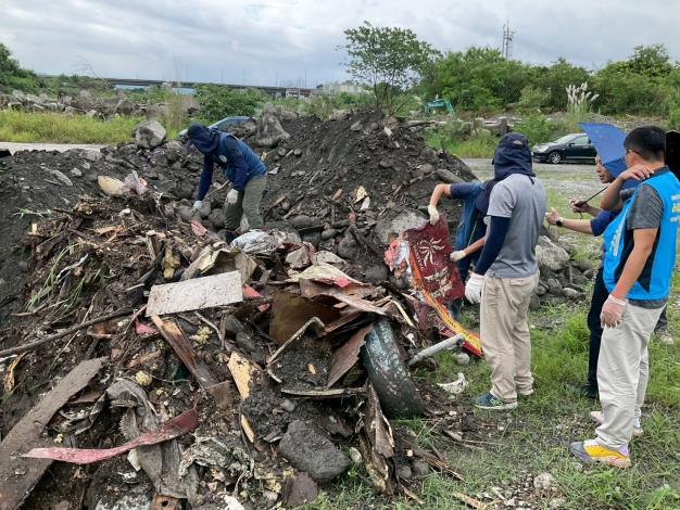 現場開挖廢棄物情形1