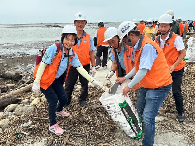 LINE_ALBUM_0918 四河戶外實作兼表揚大會_240919_228_0