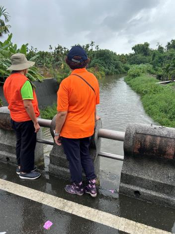 25CABC66-07D6-4B6C-9C2E-AAD58FDE1FB1