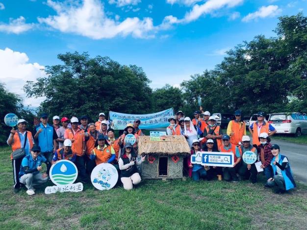 8220A92E-1620-4F58-AD0A-A0D7475FB06F