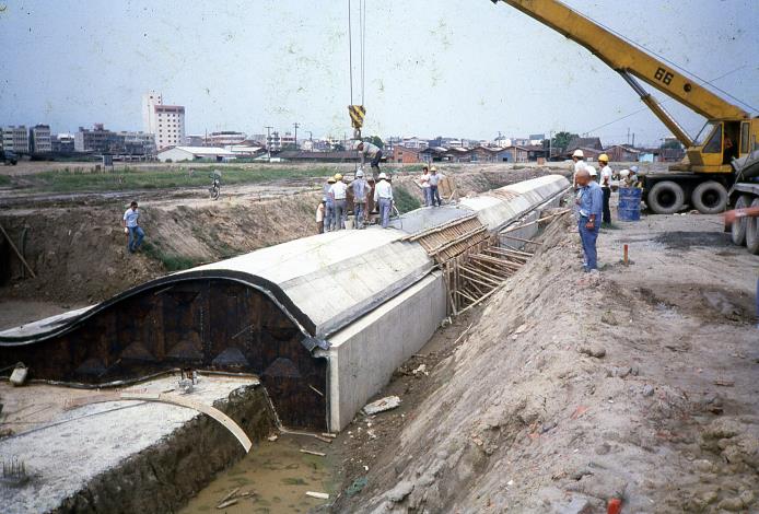 46-入口堰施工-72年8月3日攝_圖示