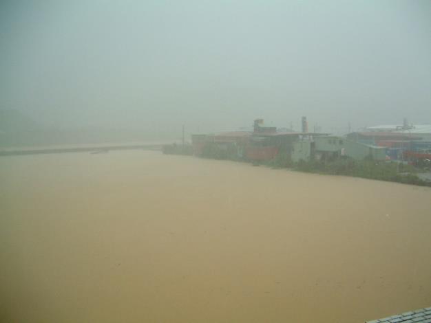 900918納莉颱風堵南淹水.JPG_圖示
