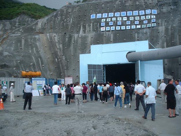 汐止市民蒞臨參觀1.JPG