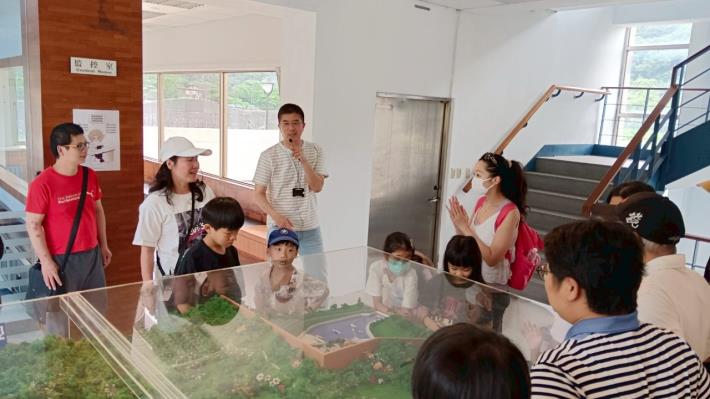 LINE_ALBUM_1140419瑞芳永續親子團體22人參訪_250428_8