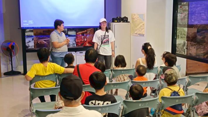 LINE_ALBUM_1140419瑞芳永續親子團體22人參訪_250428_13