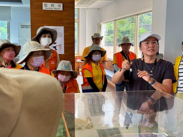 LINE_ALBUM_1140606桃園八德區瑞發里自主防災40人參訪_250609_35
