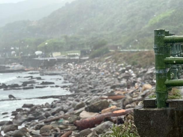 1141114-龍洞海堤淨灘照片-2_0