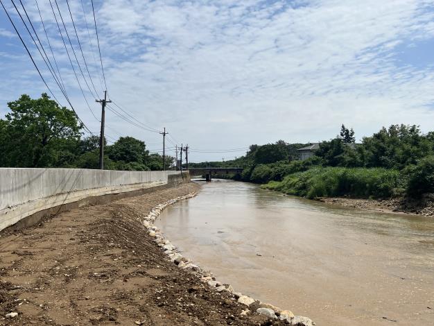 04員潭溪復建工程加高後