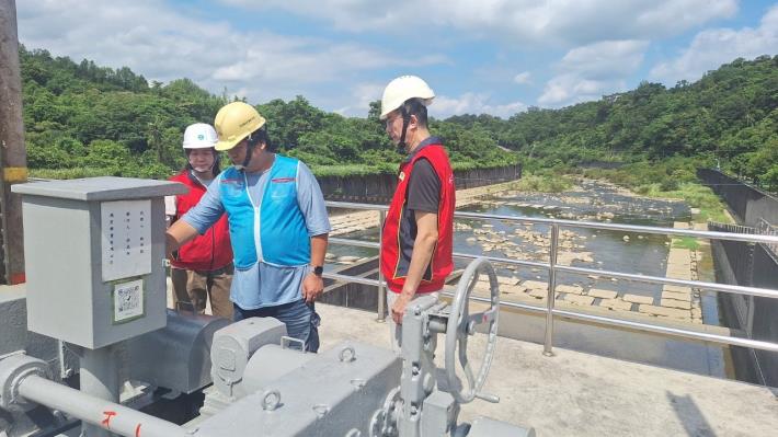 02員山子分洪設施-排砂道閘門測試02