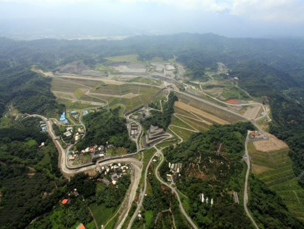 Fig.3 Aerial view of the completed Hushan Reservoir