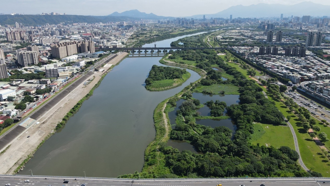 Taipei Area Flood Control Planning 2.0 – Dahan River Constricted Reach Improvement Project.