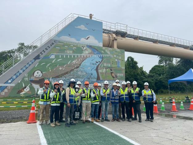 LINE_ALBUM_1141128_251203_1