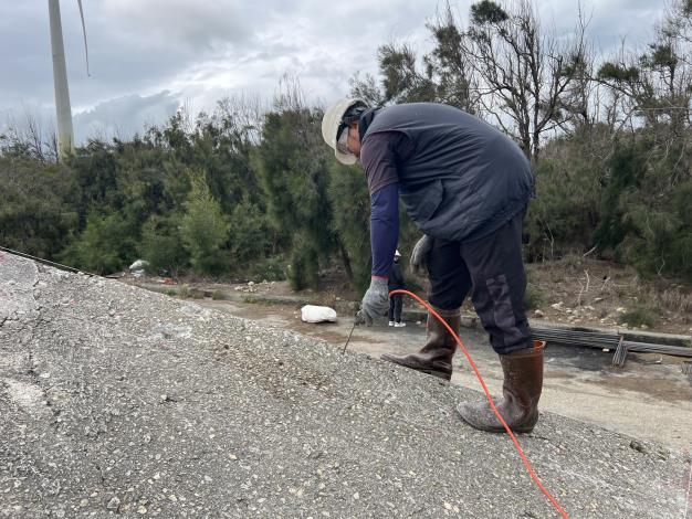 1140401植筋孔洞清潔