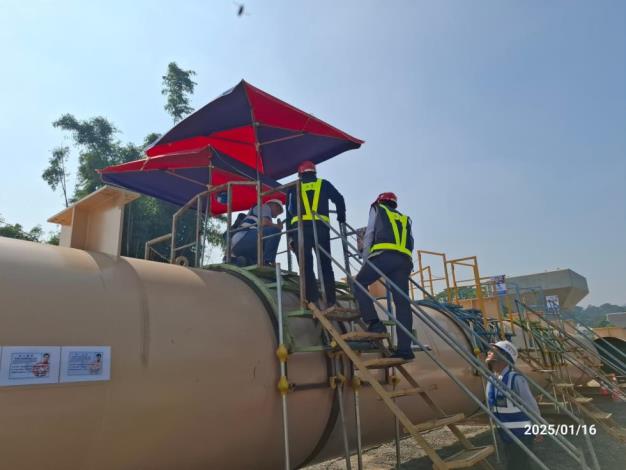 1140116設置護欄及上下設備