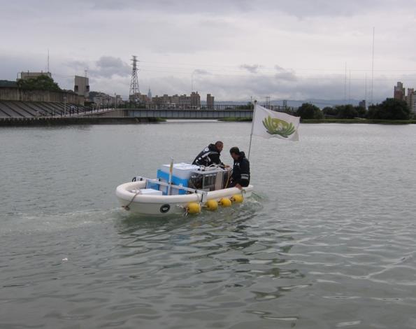 圖2、Qwater淨水船