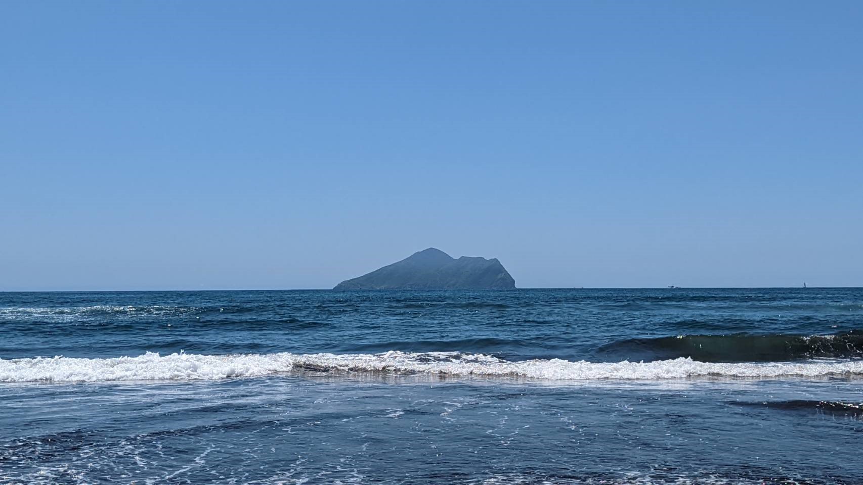 圖1 龜山島一景