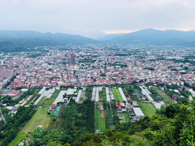 4-從虎頭山上鳥瞰埔里市區_圖示