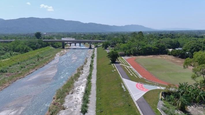 荖溪光榮橋下游左右岸堤段_圖示