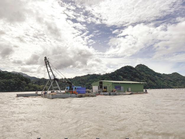 04-特別報導4_2023.05.23_阿姆坪抽泥船照片_6_0