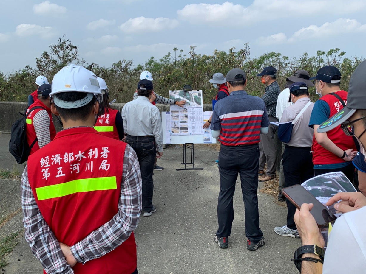 圖一：水利建造物複查堤防解說(三角仔堤防0K+600)