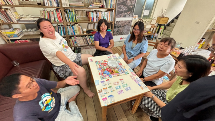 大家一起來玩桌遊