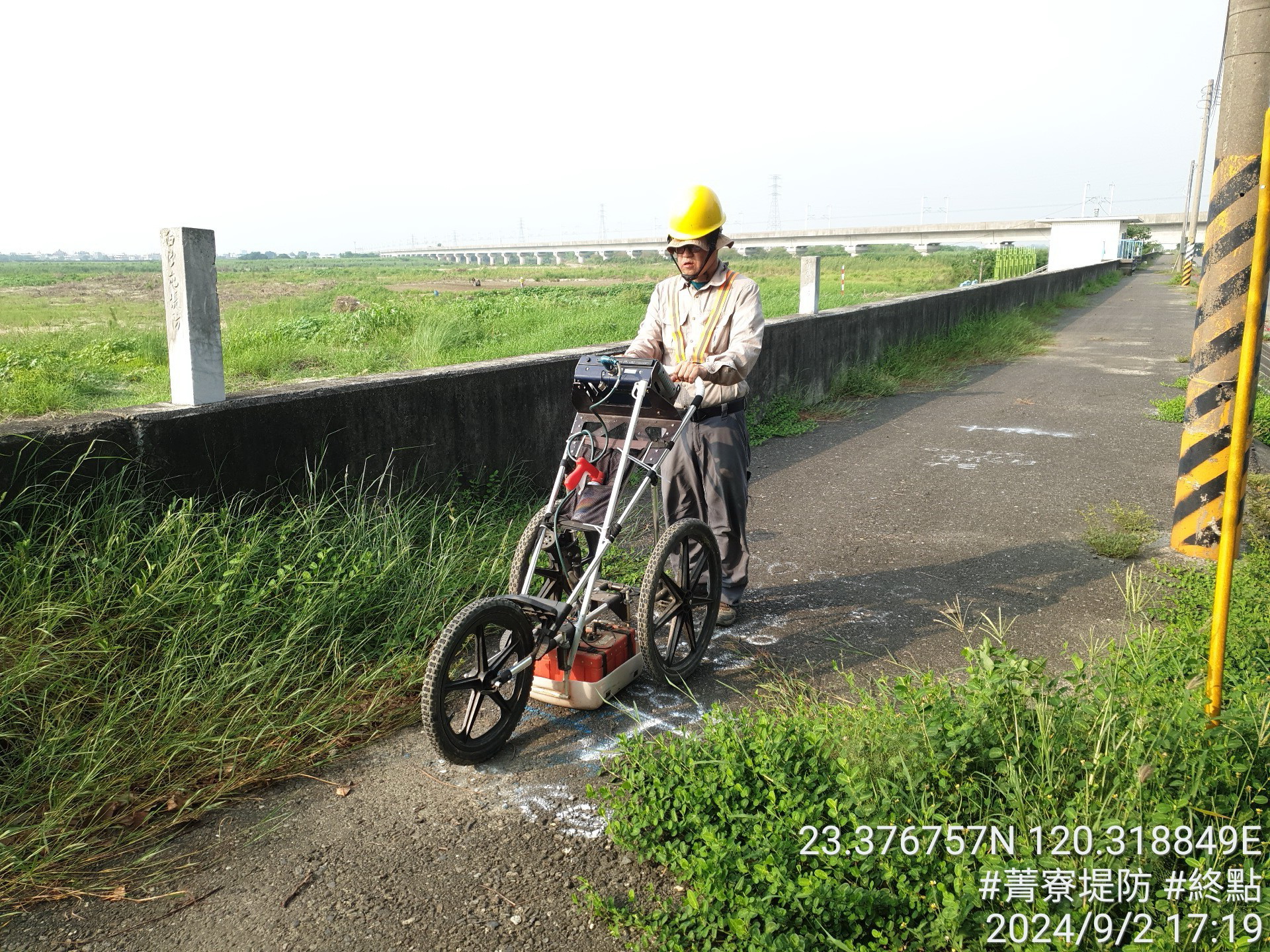 圖一、113年度透地雷達檢測菁寮堤防照片