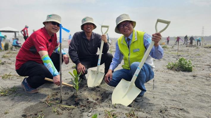 圖2、水利署、第四河川分署、台積電合作造林植樹