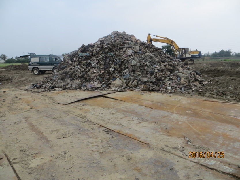 原抽水站工址為北港鎮垃圾掩埋場，清除垃圾即工程最大挑戰