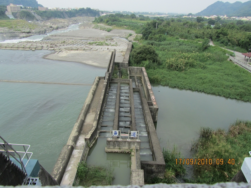 石岡壩階梯式魚道