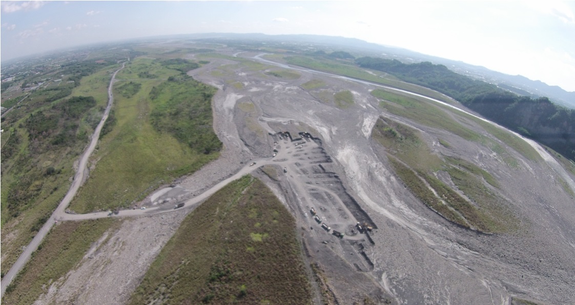 無人空拍機（UAV）應用於河川工作之心得