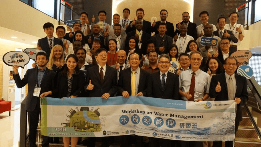 Figure.5 Group picture of the opening ceremony of 2019 Workshop on Water Resources Management- Sustainable Reservoir