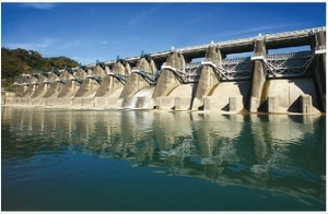 Gate renewal project of Shigang Dam