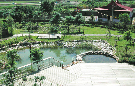 Ecological pond (Rainwater reuse)