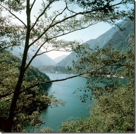 大甲溪上游,德基水庫